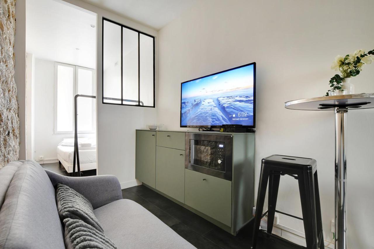 Apartment Authentic - 2p - Canal Saint-martin *